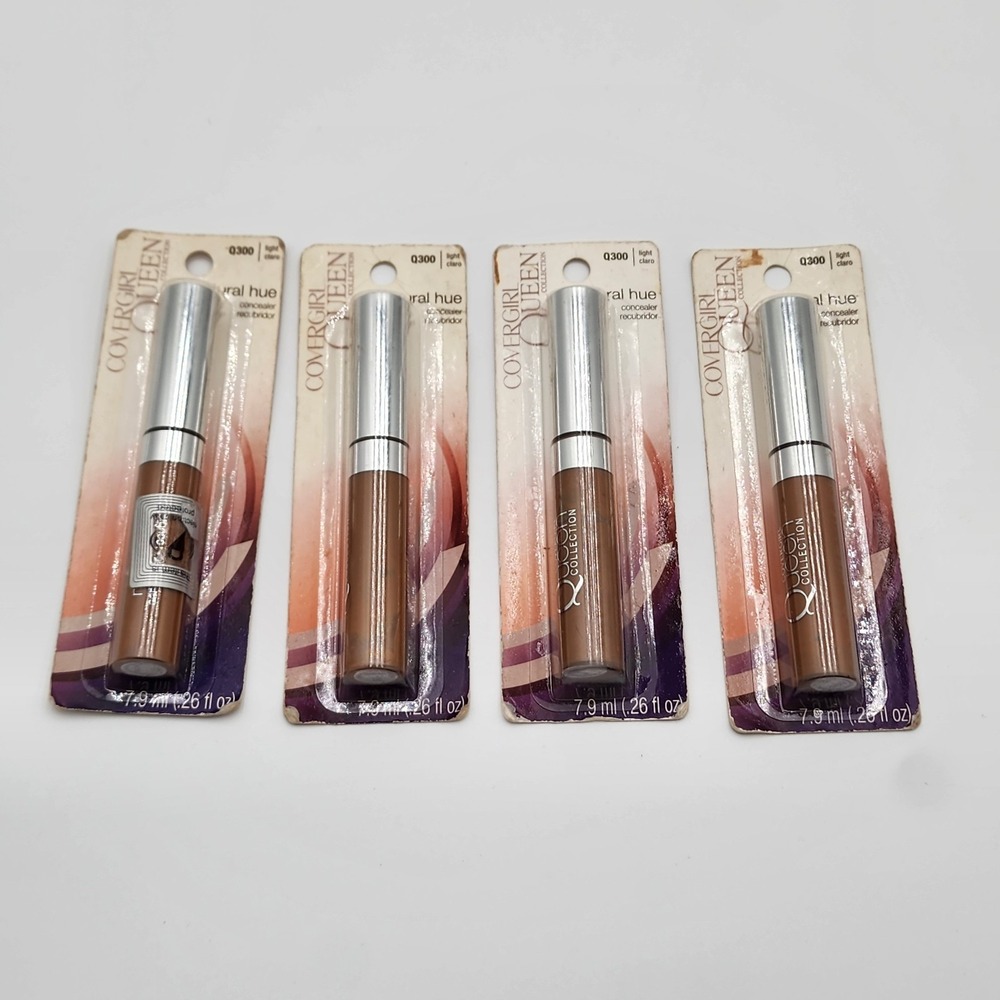 CoverGirl Queen Natural Hue‎ Concealer Light Q300 Lot of 4 New Old Stock Classic